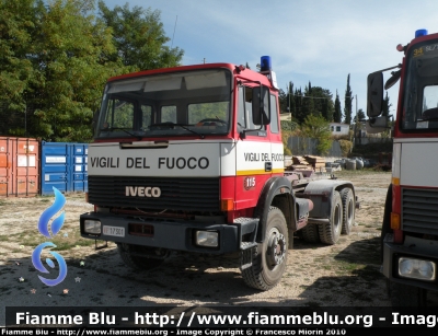 Iveco 330-26
Vigili del Fuoco
VF 17301
Parole chiave: Iveco 330-26 VF17301