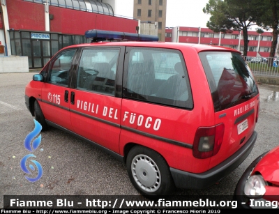 Fiat Ulysse I serie restyle
Vigili del Fuoco
Distaccamento di Mestre (VE)
VF 20533

Si ringraziano
il Comandante Provinciale ing. Munaro 
e tutto il personale del Comando 
Parole chiave: Fiat Ulysse_Iserie VF20533 VF_Mestre