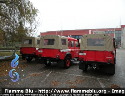 Land Rover Defender 110
Vigili del Fuoco
Distaccamento di Mestre (VE)
VF 26098 e VF 26097

Si ringraziano
il Comandante Provinciale ing. Munaro 
e tutto il personale del Comando 
Parole chiave: Land_Rover Defender_110 VF26098 VF26097 VF_Mestre