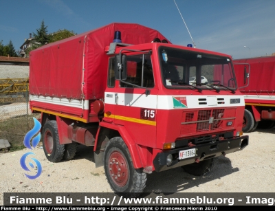 Iveco 90PC
Vigili del Fuoco
Comando Provinciale di Chieti
Sezione Operativa
VF 13664
Parole chiave: Iveco 90PC VF13664