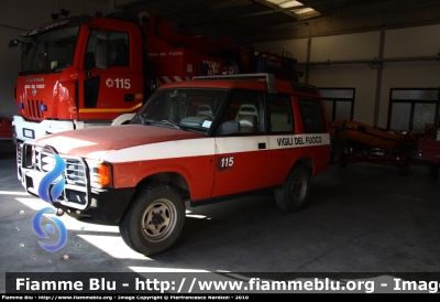 Land Rover Discovery I serie
Vigili del Fuoco
Comando Provinciale di Firenze
Distaccamento di Firenze Ovest-Indiano
VF 17053
Parole chiave: Land-Rover Discovery_Iserie VF17053