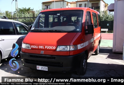 Fiat Ducato II serie
Vigili del Fuoco
Comando provinciale di Lucca
VF 25259
Parole chiave: Fiat Ducato_IIserie VF25259