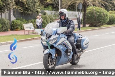 Yamaha FJR 1300 II serie
Polizia di Stato
Polizia Stradale
in scorta al Giro d'Italia 2023
Moto 1 - Bandiera Verde
POLIZIA G3102
Parole chiave: Yamaha FJR_1300_IIserie POLIZIAG3102