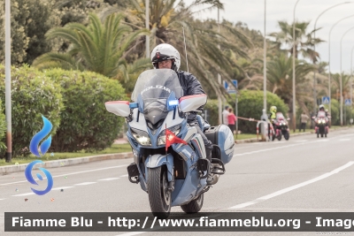 Yamaha FJR 1300 II serie
Polizia di Stato
Polizia Stradale
in scorta al Giro d'Italia 2023
Moto 3 - Bandiera Rossa
POLIZIA G3081
Parole chiave: Yamaha FJR_1300_IIserie POLIZIAG3081