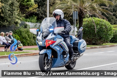 Yamaha FJR 1300 II serie
Polizia di Stato
Polizia Stradale
in scorta al Giro d'Italia 2023
Moto 3 - Bandiera Rossa
POLIZIA G3081
Parole chiave: Yamaha FJR_1300_IIserie POLIZIAG3081