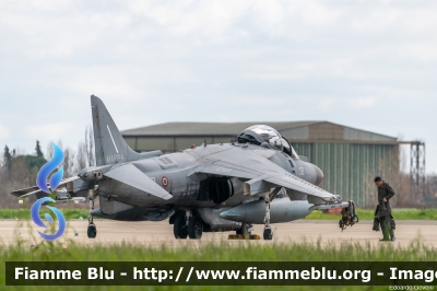 McDonnell Douglas-BAe AV-8B Harrier II Plus
Marina Militare Italiana
GRUPAER 
MariStAer Grottaglie
s/n 1-08
MM 7214
Parole chiave: McDonnell Douglas-BAe AV-8B_Harrier_II_Plus