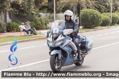 Yamaha FJR 1300 II serie
Polizia di Stato
Polizia Stradale
in scorta al Giro d'Italia 2023
Moto 8
Parole chiave: Yamaha FJR_1300_IIserie