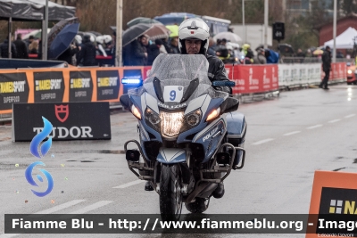 Bmw R1200RT II serie
Polizia di Stato
Polizia Stradale
in scorta alla Tirreno-Adriatico 2023
Moto 09
POLIZIA G2421
Parole chiave: Bmw R1200RT_IIserie POLIZIAG2421