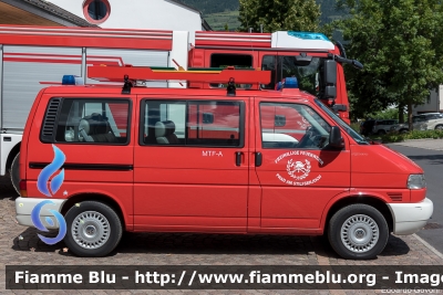 Volkswagen Transporter T4 Syncro restyle
Vigili del Fuoco
Unione Distrettuale Alta Val Venosta
Corpo Volontario di Prato allo Stelvio (BZ)
Freiwillige Feuerwehr Prad am Stilfserjoch
VF 0Y3 BZ
Parole chiave: Volkswagen Transporter_T4_Syncro_restyle VF0Y3BZ