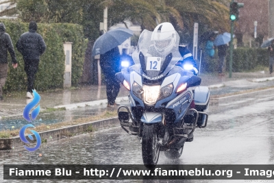 Bmw R1200RT II serie
Polizia di Stato
Polizia Stradale
in scorta alla Tirreno-Adriatico 2023
Moto 12
Parole chiave: Bmw R1200RT_IIserie