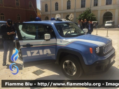 Jeep Renegade
Polizia di Stato
Reparto Prevenzione Crimine
Parole chiave: Jeep Renegade