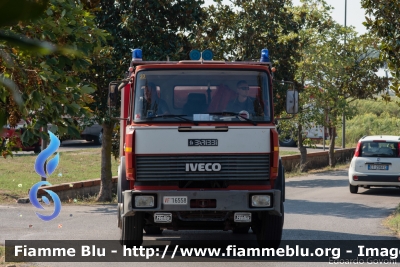 Iveco 190-26
Vigili del Fuoco
Comando Provinciale di Grosseto
AutoBottePompa allestimento Baribbi
I fornitura
VF 16558
Parole chiave: Iveco 190-26 VF16558