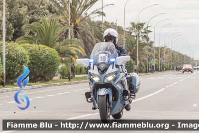 Yamaha FJR 1300 II serie
Polizia di Stato
Polizia Stradale
in scorta al Giro d'Italia 2023
Moto 18
Parole chiave: Yamaha FJR_1300_IIserie