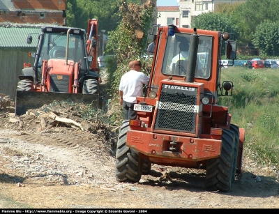 Fiat Allis FR7B
Vigili del Fuoco
Comando Provinciale di Pisa
VF 16515
Parole chiave: Fiat Allis FR7B VF16515