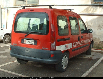 Renault Kangoo I serie
Vigili del Fuoco
Comando di Pisa
VF 20202
Parole chiave: Renault Kangoo_Iserie VF20202