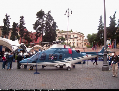 A109 Nexus
Polizia di Stato
Servizio Aereo
PS 107
Parole chiave: A109 Nexus Poli_107 Festa_della_Repubblica_2008