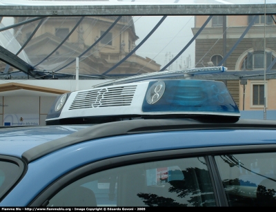 Subaru Forester III serie
Polizia di Stato
Polizia Stradale
Prototipo, particolare del lampeggiante
POLIZIA E8305
Parole chiave: Subaru Forester_IIIserie PoliziaE8305 Festa_della_Polizia_2005