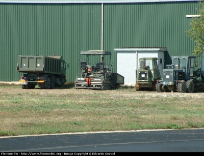 Automezzi per la manutenzione delle piste
Aeronautica Militare
Genio Campale
8° reparto
Roma-Ciampino
Parole chiave: Ultimo_Volo_G222