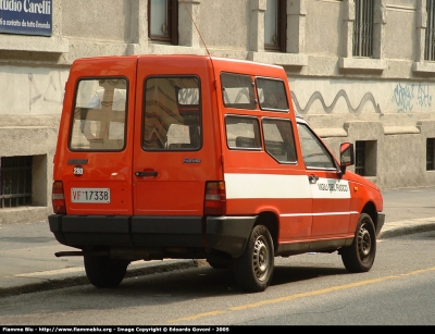 Fiat Fiorino II serie
Vigili del Fuoco
Comando di Milano
VF 17338
Parole chiave: Fiat Fiorino_IIserie VF17338