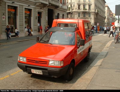 Fiat Fiorino II serie
Vigili del Fuoco
Comando di Milano
VF 17338
Parole chiave: Fiat Fiorino_IIserie VF17338