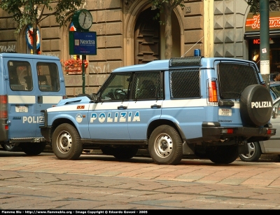 Land Rover Discovery II serie restyle
Polizia di Stato
Reparto Mobile
Polizia F0985
Parole chiave: Land-Rover Discovery_IIserie_Restyle PoliziaF0985