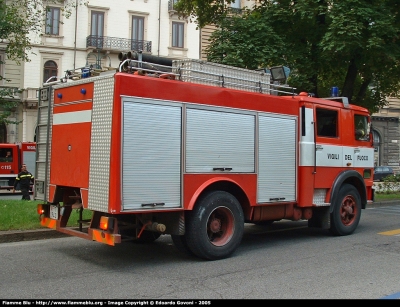 Iveco OM 160
Vigili del Fuoco
Comando Provinciale di Milano
AutoPompaSerbatoio allestimento Baribbi
VF 11940
Parole chiave: Iveco OM 160 VF11940