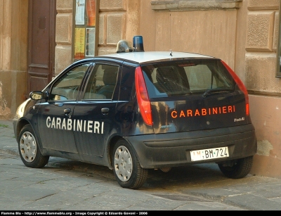 Fiat Punto II serie
Carabinieri
presso Aeronautica Militare
46° Brigata Aerea
AM BM 724
Parole chiave: Fiat Punto_IIserie AMBM724