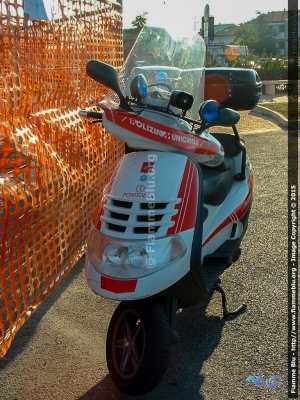 Piaggio Hexagon
Polizia Municipale Pontedera (PI)
Parole chiave: Piaggio Hexagon