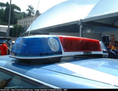 Audi A4 Avant IV serie
Polizia Stradale in servizio sull'autostrada del Brennero A22
Seconda Fornitura
Particolare del lampeggiante della seconda fornitura
Polizia F4686
Parole chiave: Audi A4_Avant_IVserie PoliziaF4686 Festa_della_Polizia_2007