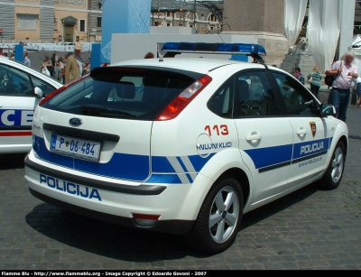 Ford Focus II serie
Republika Slovenija - Repubblica Slovena
Policija - Polizia
Parole chiave: Ford Focus_IIserie Festa_della_Polizia_2007