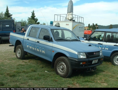 Mitsubishi L200 III serie 
Polizia di Stato
POLIZIA E6603
Parole chiave: Mitsubishi L200_IIIserie E6603 Cieli_Vibranti_di_Musica_e_Stelle_2007