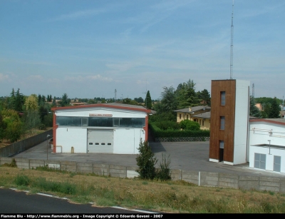 Castelmassa (RO)
Vigili del Fuoco
Distaccamento
Parole chiave: Castelmassa_RO