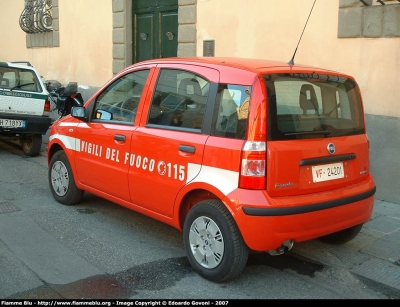 Fiat Nuova Panda
Vigili del Fuoco
Comando Provinciale di Pisa
VF 24201
Parole chiave: Fiat Nuova_Panda VF24201 Giornate_della_Protezione_Civile_Pisa_2007