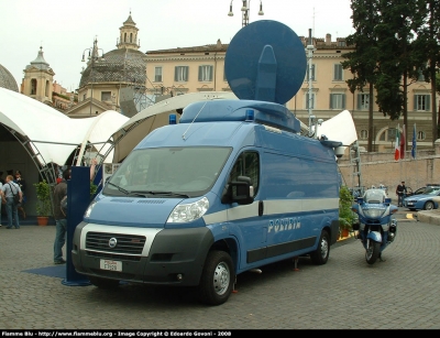 Fiat Ducato X250
Polizia Stradale
Progetto Sicurezza Sud
Allestimento Telespazio-Finmeccanica
Polizia F7928
Parole chiave: Fiat Ducato_X250 PoliziaF7928 Festa_della_Polizia_2008