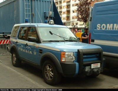 Land Rover Discovery 3
Polizia di Stato
Sommozzatori
Parole chiave: Land_Rover Disovery_3 Polizia Sommozzatori F4991 Festa_della_Polizia_2008