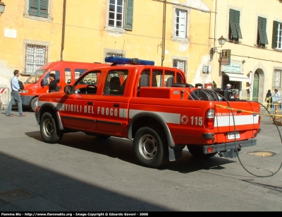 Ford Ranger V serie
Vigili del Fuoco
VF 23793
Parole chiave: Ford Ranger_Vserie VF23793 Giornate_della_Protezione_Civile_Pisa_2008