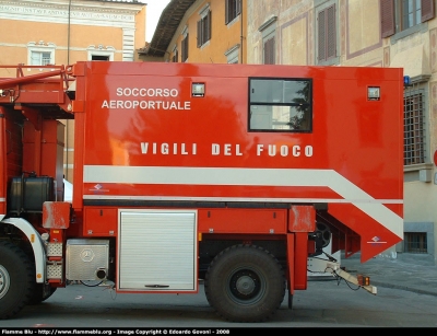 Mercedes-Benz Actros 1844 4x4 II serie
Vigili del Fuoco
Comando Provinciale di Pisa
Distaccamento Aeroportuale
Automezzo Soccorso Aeroportuale allestimento Bai
VF 25233
Parole chiave: Mercedes-Benz Actros_1844_4x4_IIserie VF25233 Giornate_della_Protezione_Civile_Pisa_2008