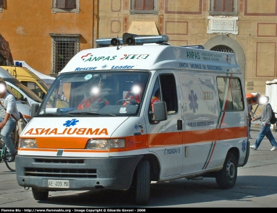 Fiat Ducato II serie
26 - Pubblica Assistenza Cascina
Allestita Fratelli Mariani
Parole chiave: Fiat Ducato_IIserie 118_Pisa Ambulanza PA_Cascina Giornate_della_Protezione_Civile_Pisa_2008