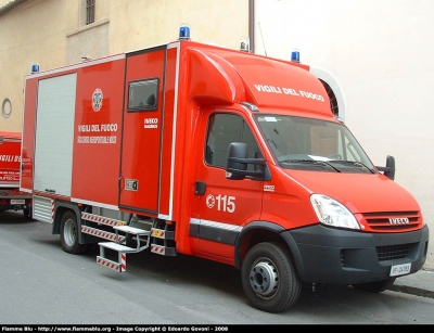 Iveco Daily IV Serie
Vigili del Fuoco
Soccorso Aeroportuale NBCR
Parole chiave: Iveco Daily_IVserie VF24785 Giornate_della_Protezione_Civile_Pisa_2008