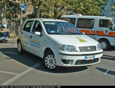 Fiat Punto III serie
Misericordia di Calci
Parole chiave: Fiat Punto_IIIserie 118_Pisa Servizi_Sociali