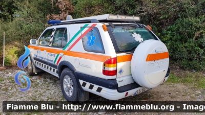 Opel Frontera I serie
Pubblica Assistenza Collesalvetti (LI)
Allestito Mariani Fratelli
Codice Automezzo: 13
Parole chiave: Opel Frontera_Iserie Ambulanza