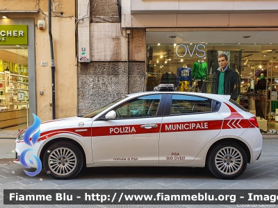 Alfa-Romeo Nuova Giulietta restyle
A54 - Polizia Municipale Pisa
Nucleo Pisa Sud Ovest
Allestita Bertazzoni
POLIZIA LOCALE YA 453 AP
Parole chiave: Alfa-Romeo Nuova_Giulietta_restyle POLIZIALOCALEYA453AP