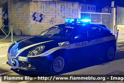 Alfa-Romeo Nuova Giulietta restyle
Polizia Locale Venezia
Codice Automezzo: 107
POLIZIA LOCALE YA 733 AK
Parole chiave: Alfa-Romeo Nuova_Giulietta_restyle POLIZIALOCALEYA733AK