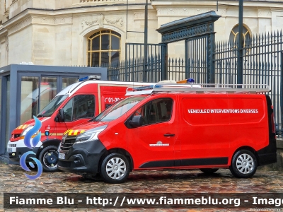 Renault Trafic IV serie
France - Francia
Surveillance Domaine Versailles - Sorveglianza della Tenuta di Versailles
Servizio antincendio
Parole chiave: Renault Trafic_IVserie