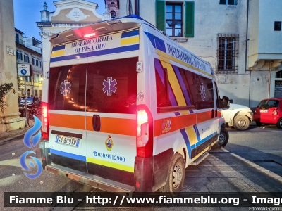 Fiat Ducato X290
Misericordia di Pisa
Allestimento MAF
Ex Misericordia di Lungomonte
Codice Automezzo: 109
Parole chiave: Fiat Ducato_X290 Ambulanza