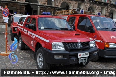 Mitsubishi L200 III serie
Vigili del Fuoco
Comando Provinciale di Torino
VF 23739
Parole chiave: Mitsubishi L200_IIIserie VF23739 Raduno_ANVVF_2011