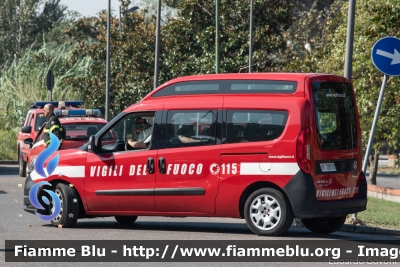 Fiat Doblò XL IV serie
Vigili del Fuoco
Comando Provinciale di Grosseto
VF 28710
Parole chiave: Fiat Doblò_XL_IVserie VF28710