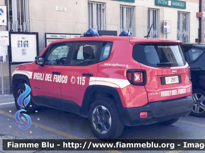 Jeep Renegade
Vigili del Fuoco
Comando Provinciale di Mantova
VF 28811
Parole chiave: Jeep Renegade VF28811