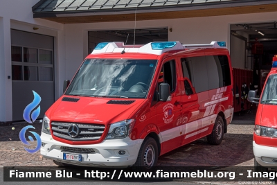 Mercedes-Benz Sprinter 4x4 III serie restyle
Vigili del Fuoco
Unione Distrettuale Alta Val Venosta
Corpo Volontario di Prato allo Stelvio (BZ)
Freiwillige Feuerwehr Prad am Stilfserjoch
Allestimento Kofler
VF FW 3BT
Parole chiave: Mercedes-Benz Sprinter_4x4_IIIserie_restyle VFFW3BT