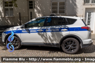 Toyota Rav4 II serie
Polizia Municipale - StadtPolizei
Merano - Meran (BZ)
POLIZIA LOCALE YA 471 AF
Parole chiave: Toyota Rav4_IIserie POLIZIALOCALEYA471AF